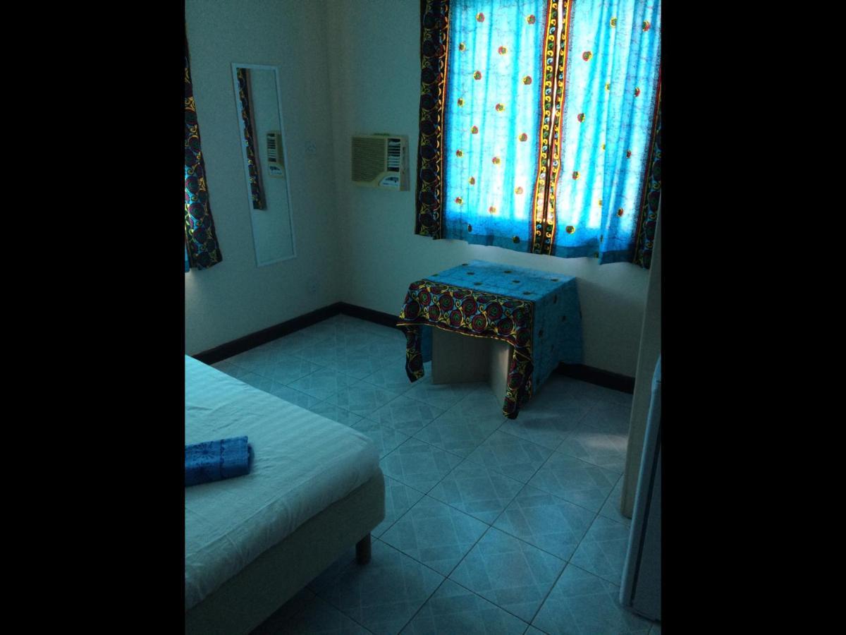 Anns Guesthouse Bakaugambia Eksteriør bilde